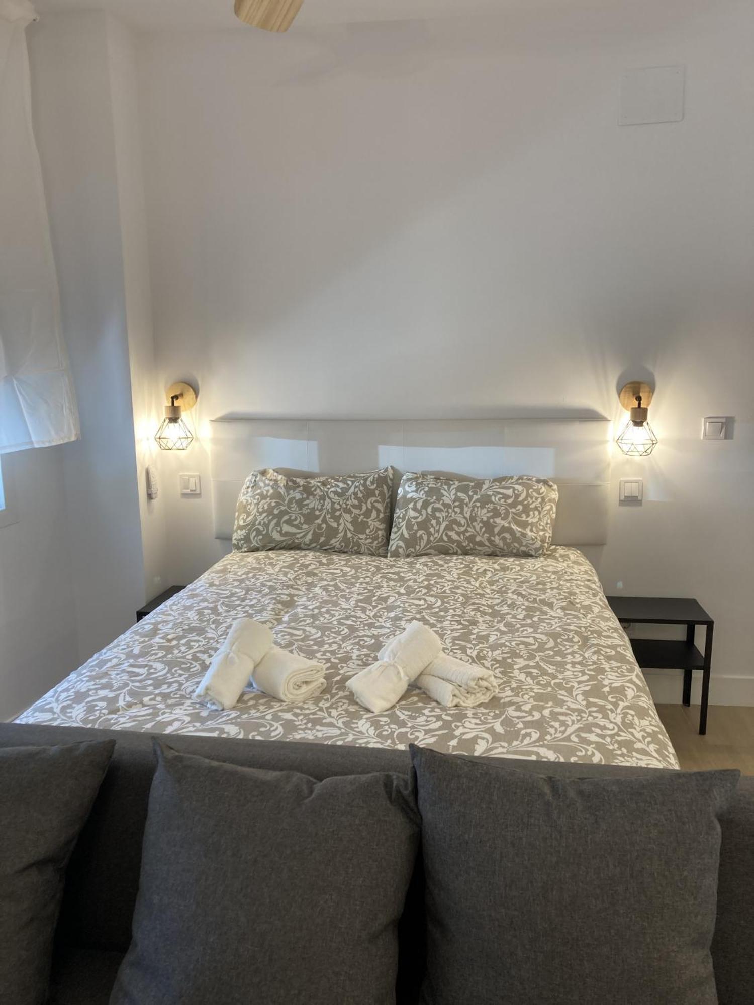 Bravo Murillo Apartments Madrid Bagian luar foto